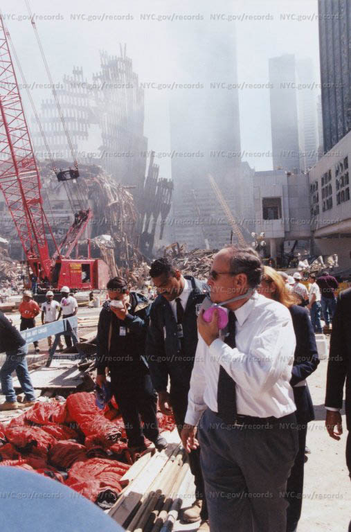 Mayor Giuliani visiting World Trade Center recovery